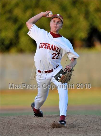 Thumbnail 1 in Salpointe Catholic vs. Esperanza (Diamond Sports National Classic) photogallery.