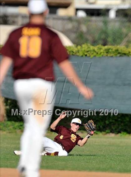 Thumbnail 1 in Salpointe Catholic vs. Esperanza (Diamond Sports National Classic) photogallery.