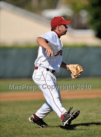 Thumbnail 1 in Salpointe Catholic vs. Esperanza (Diamond Sports National Classic) photogallery.
