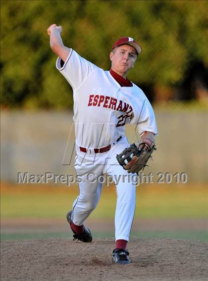 Thumbnail 2 in Salpointe Catholic vs. Esperanza (Diamond Sports National Classic) photogallery.