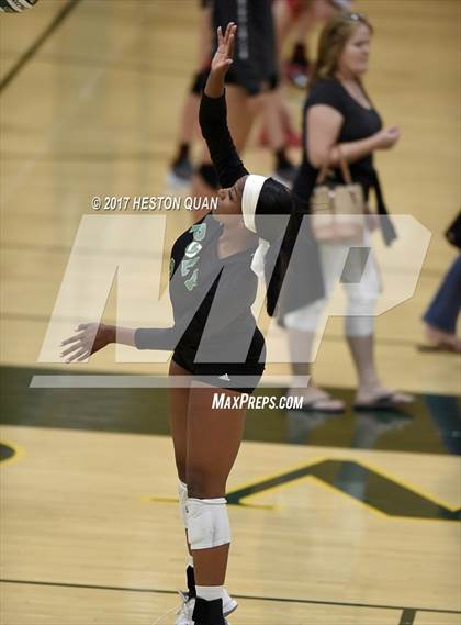 Thumbnail 3 in San Juan Hills vs Long Beach Poly (Dave Mohs Tournament) photogallery.