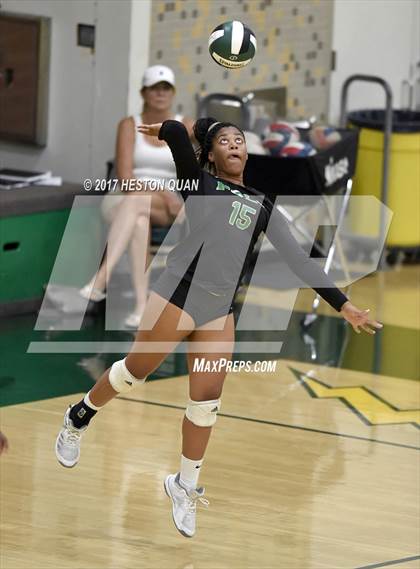 Thumbnail 1 in San Juan Hills vs Long Beach Poly (Dave Mohs Tournament) photogallery.