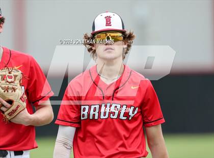Thumbnail 3 in Beau Chene @ Brusly photogallery.