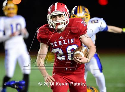 Thumbnail 2 in Brookfield vs. Berlin (CIAC Class M-Large Final) photogallery.