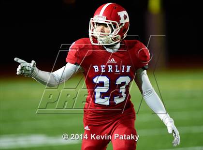 Thumbnail 3 in Brookfield vs. Berlin (CIAC Class M-Large Final) photogallery.