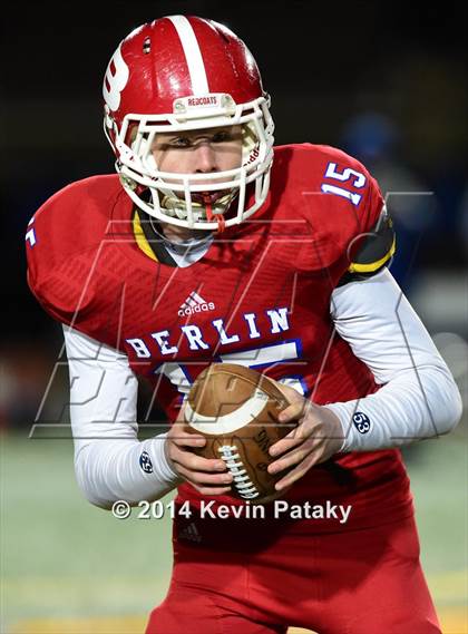 Thumbnail 1 in Brookfield vs. Berlin (CIAC Class M-Large Final) photogallery.