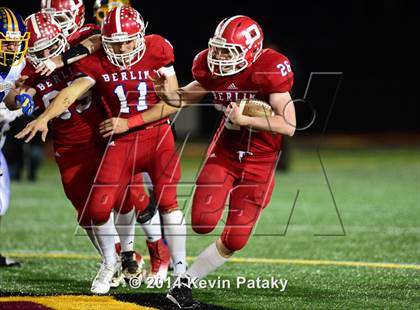 Thumbnail 3 in Brookfield vs. Berlin (CIAC Class M-Large Final) photogallery.