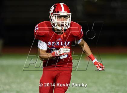 Thumbnail 1 in Brookfield vs. Berlin (CIAC Class M-Large Final) photogallery.