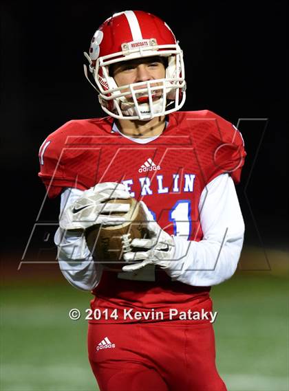 Thumbnail 3 in Brookfield vs. Berlin (CIAC Class M-Large Final) photogallery.
