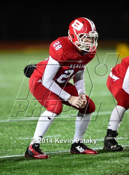 Thumbnail 2 in Brookfield vs. Berlin (CIAC Class M-Large Final) photogallery.