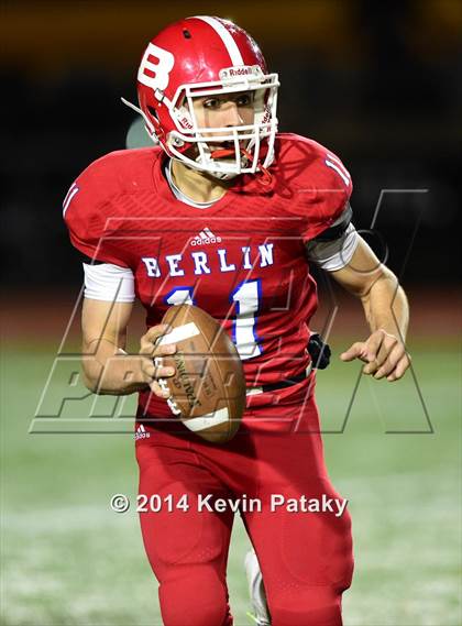 Thumbnail 3 in Brookfield vs. Berlin (CIAC Class M-Large Final) photogallery.