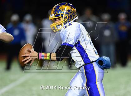 Thumbnail 2 in Brookfield vs. Berlin (CIAC Class M-Large Final) photogallery.