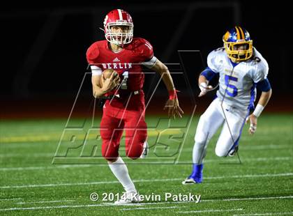 Thumbnail 1 in Brookfield vs. Berlin (CIAC Class M-Large Final) photogallery.