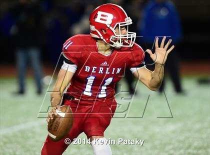 Thumbnail 1 in Brookfield vs. Berlin (CIAC Class M-Large Final) photogallery.