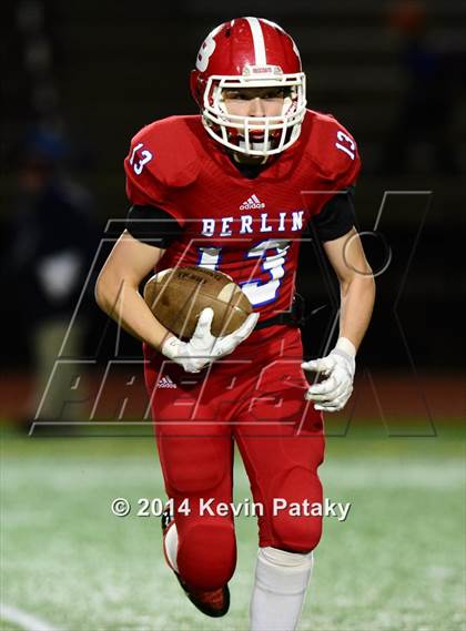 Thumbnail 2 in Brookfield vs. Berlin (CIAC Class M-Large Final) photogallery.