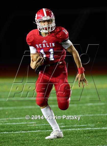 Thumbnail 2 in Brookfield vs. Berlin (CIAC Class M-Large Final) photogallery.
