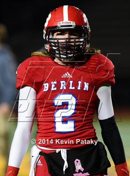 Thumbnail 3 in Brookfield vs. Berlin (CIAC Class M-Large Final) photogallery.