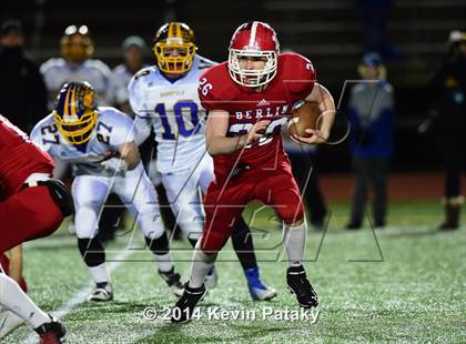Thumbnail 1 in Brookfield vs. Berlin (CIAC Class M-Large Final) photogallery.