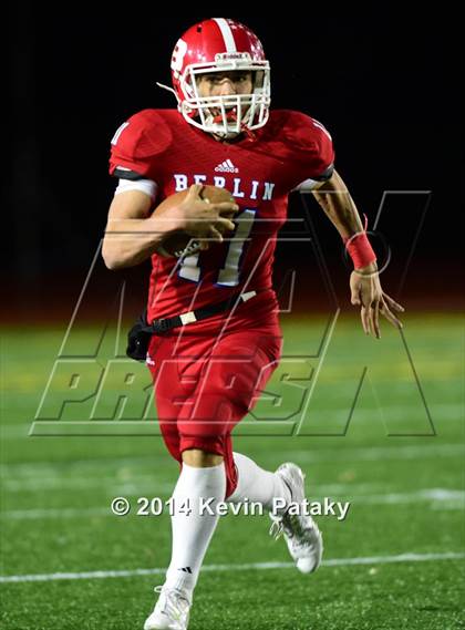 Thumbnail 2 in Brookfield vs. Berlin (CIAC Class M-Large Final) photogallery.