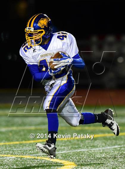 Thumbnail 2 in Brookfield vs. Berlin (CIAC Class M-Large Final) photogallery.