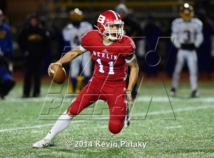 Thumbnail 2 in Brookfield vs. Berlin (CIAC Class M-Large Final) photogallery.