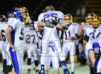 Thumbnail 3 in Brookfield vs. Berlin (CIAC Class M-Large Final) photogallery.