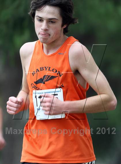 Thumbnail 1 in NYSPHSAA Cross Country Championships (Boys Class C) photogallery.