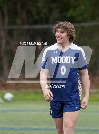 Thumbnail 2 in Moody vs. Bryant photogallery.