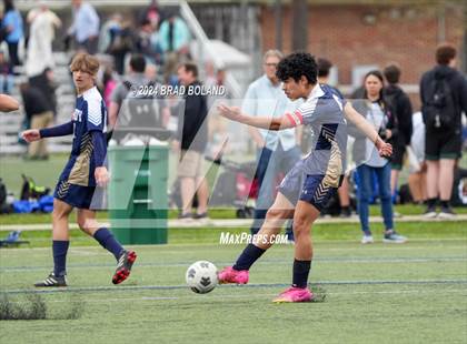 Thumbnail 3 in Moody vs. Bryant photogallery.