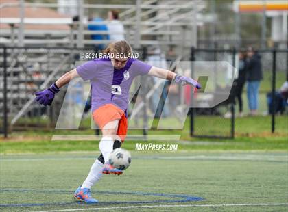 Thumbnail 1 in Moody vs. Bryant photogallery.