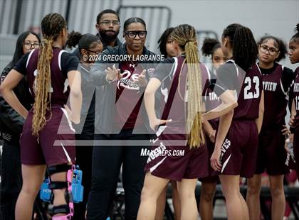 Thumbnail 3 in Mansfield Timberview vs Guyer photogallery.