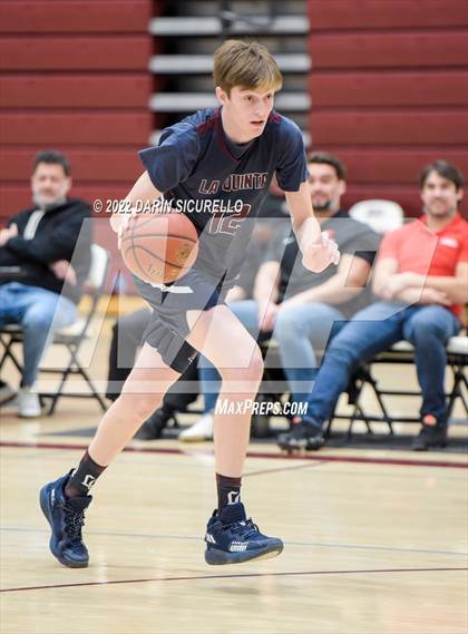 Thumbnail 3 in Sacramento Adventist vs. La Quinta (Rancho Mirage Holiday Invitational) photogallery.