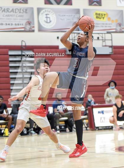 Thumbnail 2 in Sacramento Adventist vs. La Quinta (Rancho Mirage Holiday Invitational) photogallery.