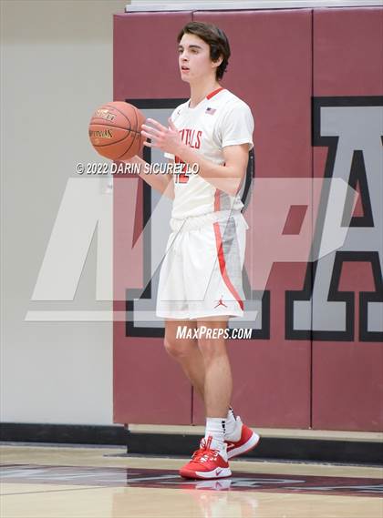 Thumbnail 2 in Sacramento Adventist vs. La Quinta (Rancho Mirage Holiday Invitational) photogallery.