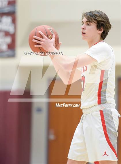 Thumbnail 2 in Sacramento Adventist vs. La Quinta (Rancho Mirage Holiday Invitational) photogallery.