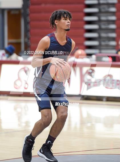 Thumbnail 2 in Sacramento Adventist vs. La Quinta (Rancho Mirage Holiday Invitational) photogallery.