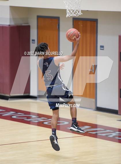 Thumbnail 2 in Sacramento Adventist vs. La Quinta (Rancho Mirage Holiday Invitational) photogallery.