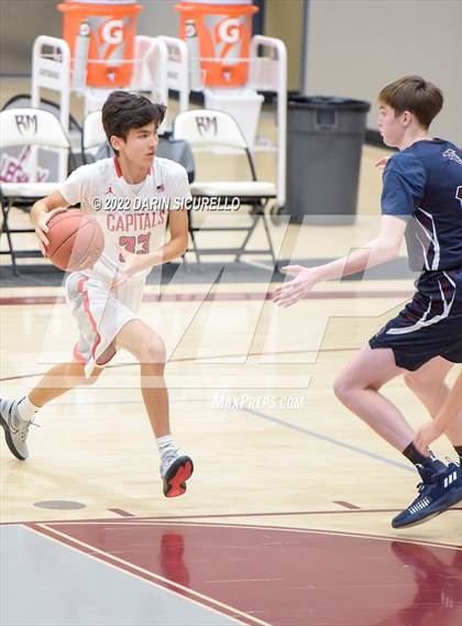 Thumbnail 2 in Sacramento Adventist vs. La Quinta (Rancho Mirage Holiday Invitational) photogallery.