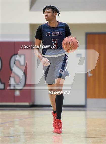 Thumbnail 2 in Sacramento Adventist vs. La Quinta (Rancho Mirage Holiday Invitational) photogallery.
