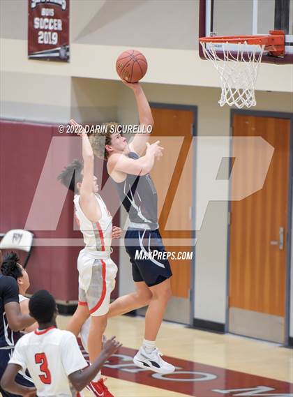 Thumbnail 1 in Sacramento Adventist vs. La Quinta (Rancho Mirage Holiday Invitational) photogallery.