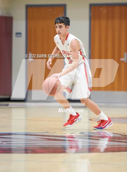 Thumbnail 3 in Sacramento Adventist vs. La Quinta (Rancho Mirage Holiday Invitational) photogallery.
