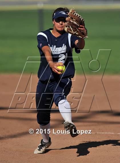 Thumbnail 2 in Redlands @ Charter Oak photogallery.