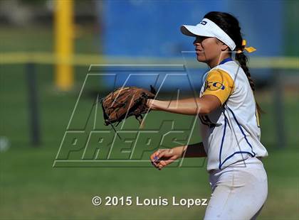 Thumbnail 1 in Redlands @ Charter Oak photogallery.