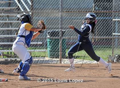 Thumbnail 3 in Redlands @ Charter Oak photogallery.