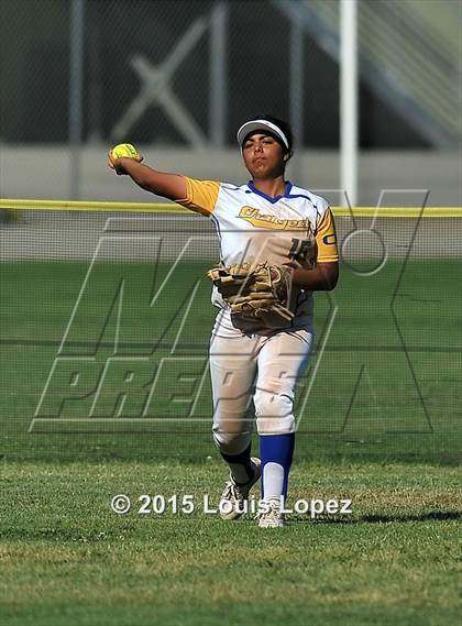 Thumbnail 3 in Redlands @ Charter Oak photogallery.