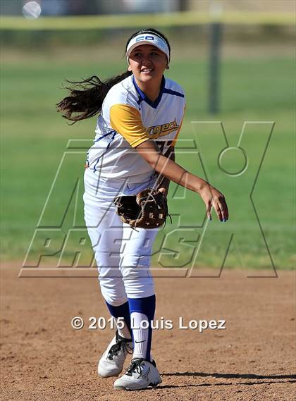 Thumbnail 3 in Redlands @ Charter Oak photogallery.
