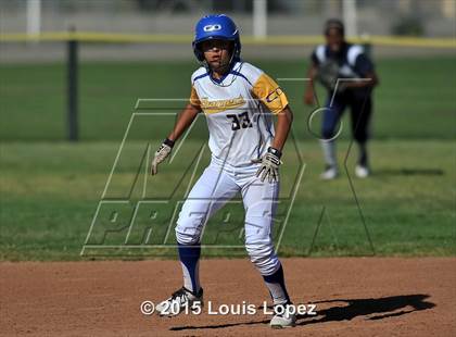 Thumbnail 2 in Redlands @ Charter Oak photogallery.