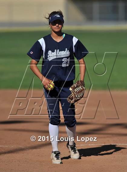 Thumbnail 3 in Redlands @ Charter Oak photogallery.
