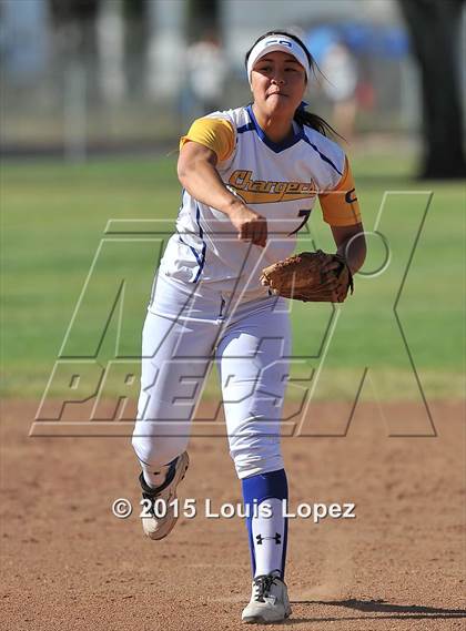 Thumbnail 2 in Redlands @ Charter Oak photogallery.