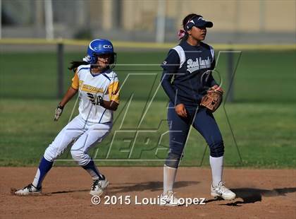Thumbnail 3 in Redlands @ Charter Oak photogallery.